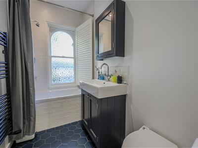Picture 18